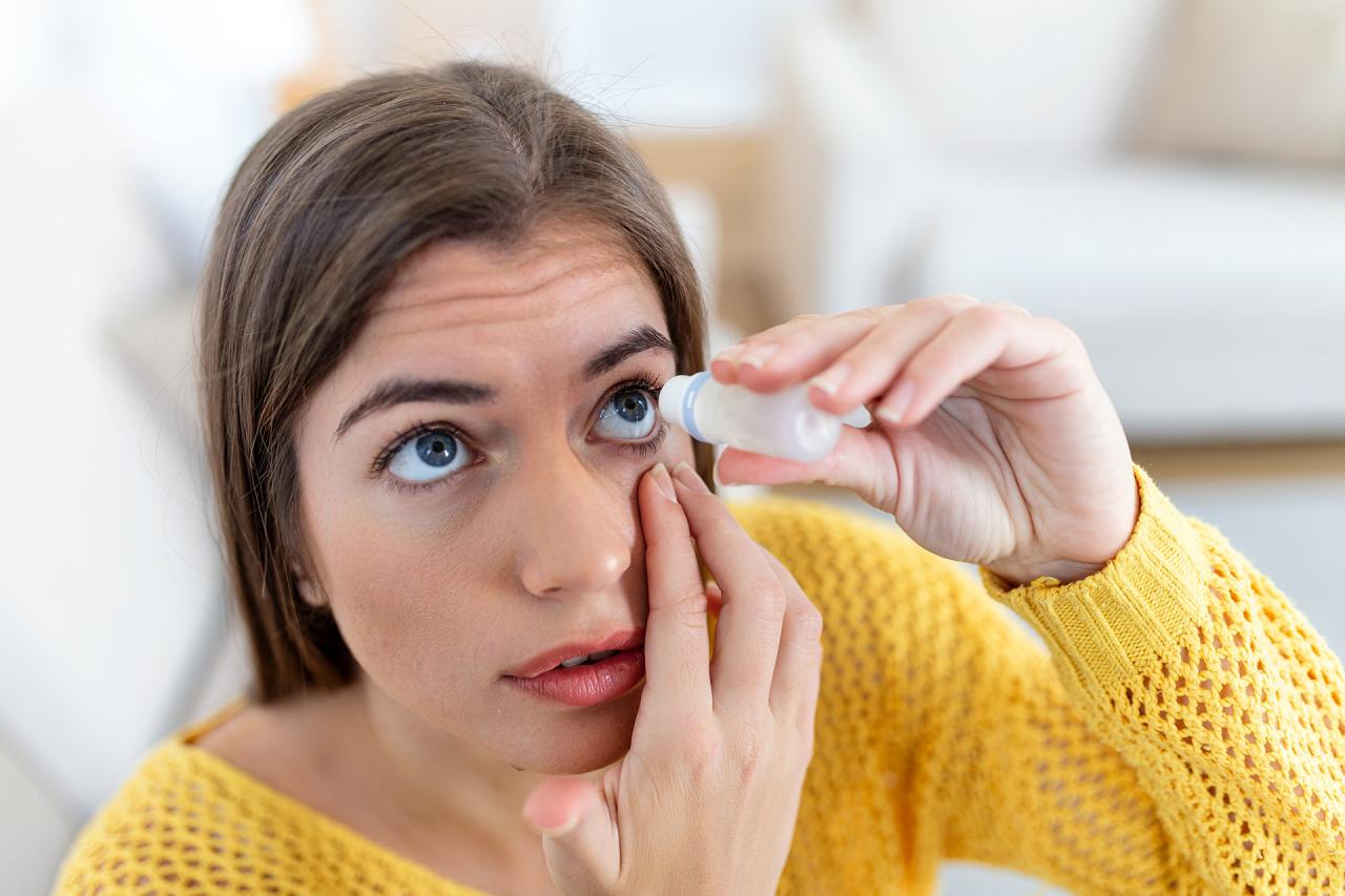 Làm sao để giảm tác hại về mắt khi sử dụng máy tính lâu dài