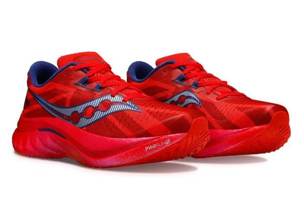 Saucony Endorphin Speed 4 - giày tốc độ