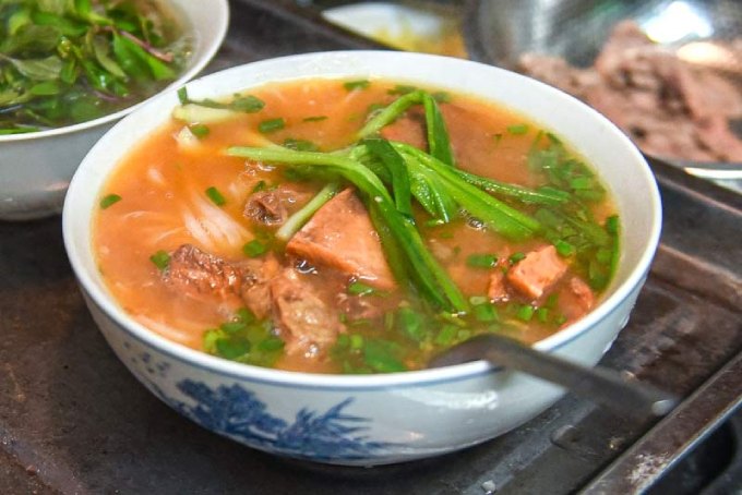 phở sốt vang Hà Nội phở Thật Trần Nhật Duật