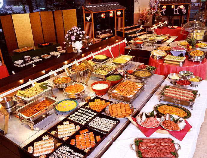 Top 10 nhà hàng buffet tối ngon nhất ở TpHCM ảnh 2