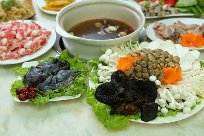 top-20-quan-lau-ngon-noi-tieng-nhat-o-ha-noi-1