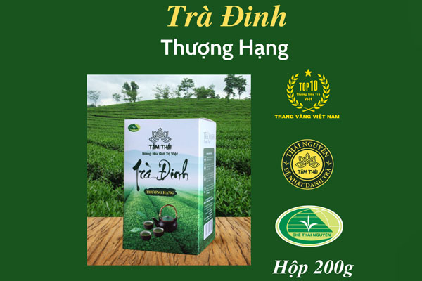 Màu sắc của trà Đinh thượng hạng thường là một sắc xanh đậm và đẹp mắt.