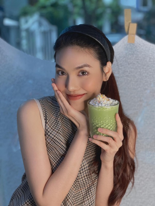 Bí quyết làm đẹp từ “cây nhà lá vườn” của Lan Khuê - Hình 3 Bi quyet lam dep tu “cay nha la vuon” cua Lan Khue-Hinh-3