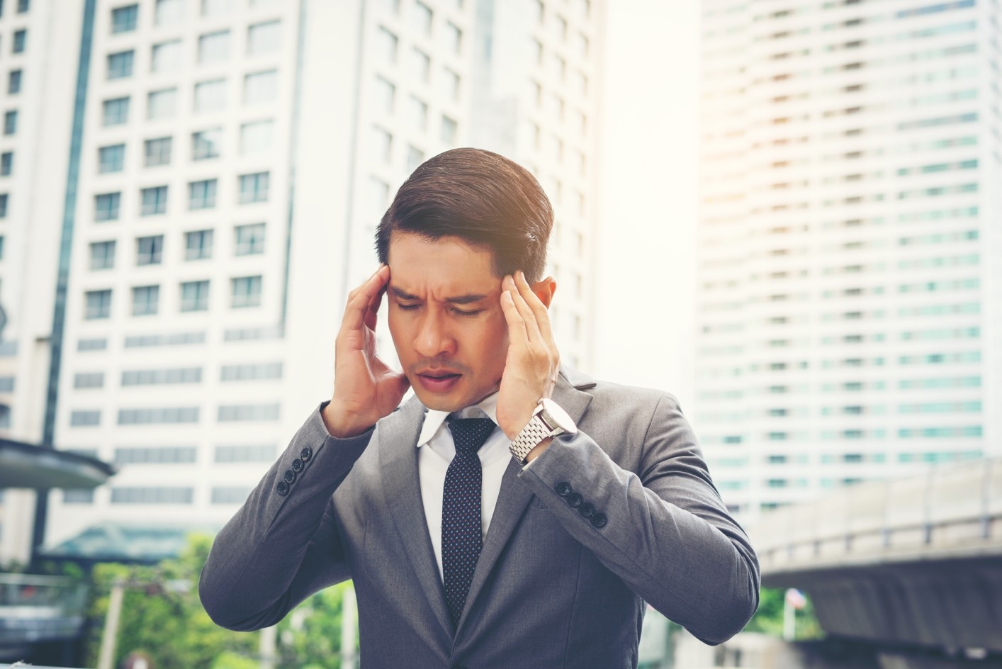 Công việc dồn dập trong thời điểm cuối năm dễ khiến mọi người stress. Ảnh: XIN NGUỒN